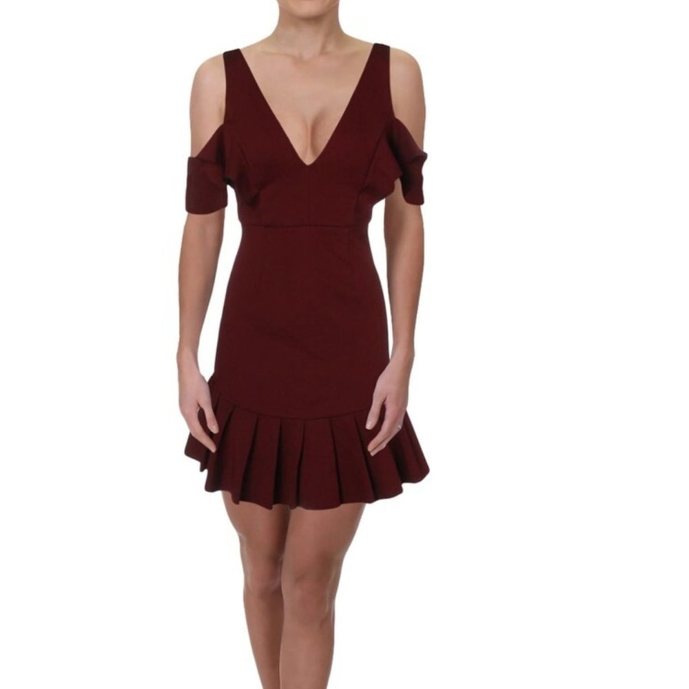 NWT Aqua Cold Shoulder Cocktail dress